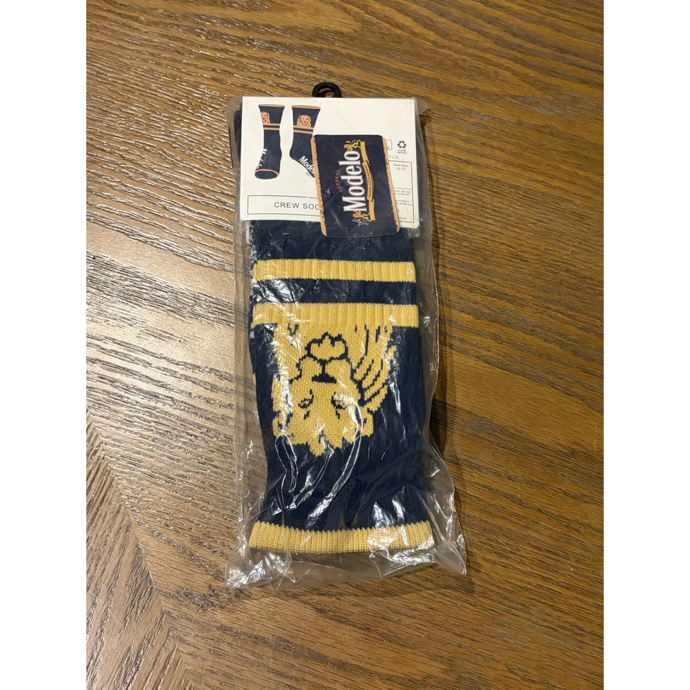 Modelo Especial Mens Crew Socks Navy Blue Gold Lion Logo Bioworld NWT Size 10-13